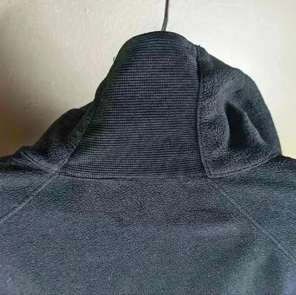 Large  Women's Columbia Fleece Sweatshirt - Picture 3 of 11